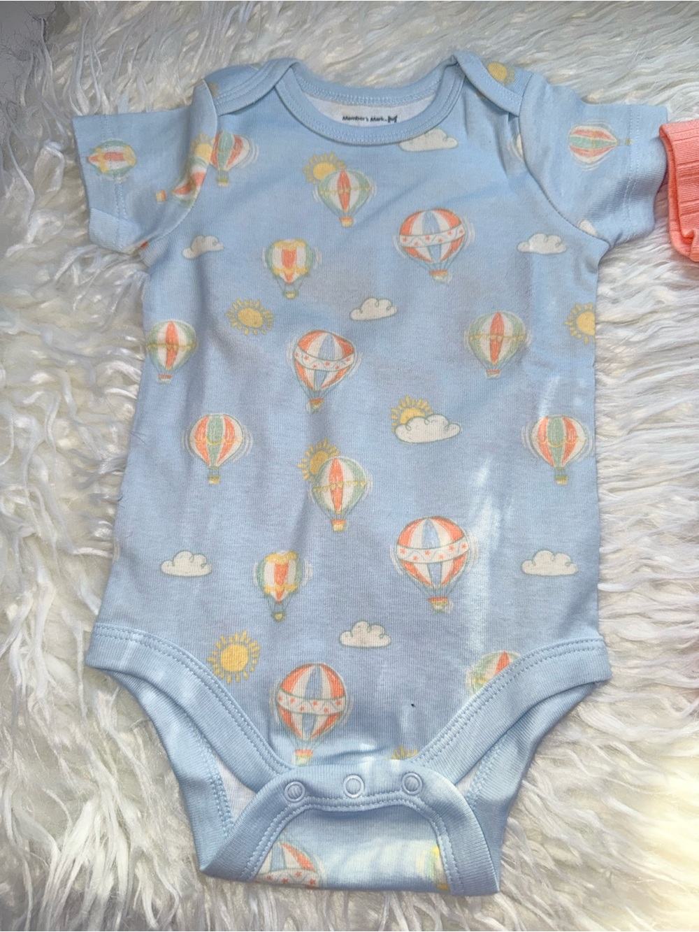 NWOT’s Member’s Mark Baby One-Piece Bodysuit Duo in Light Blue and Coral 3M’s - Picture 5 of 8